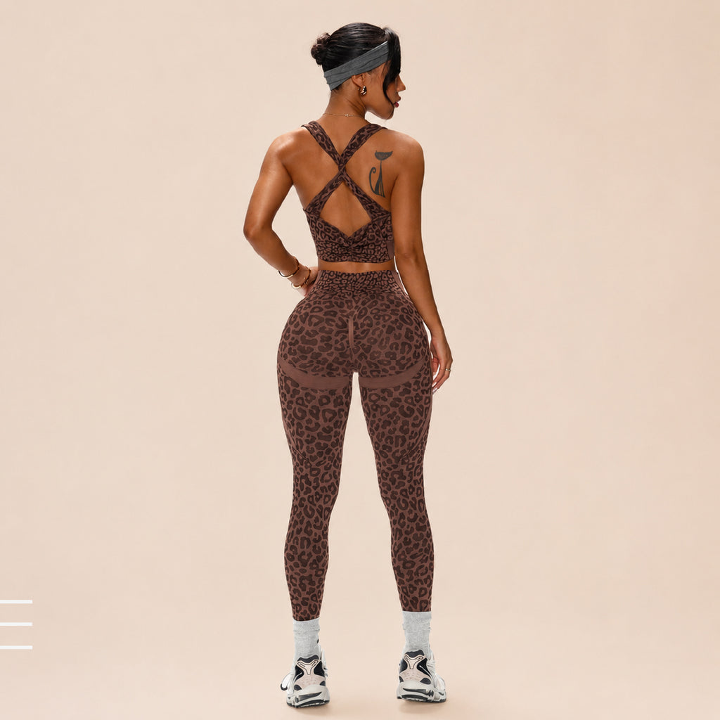 LeopardLuxe Seamless Yoga Set for Women