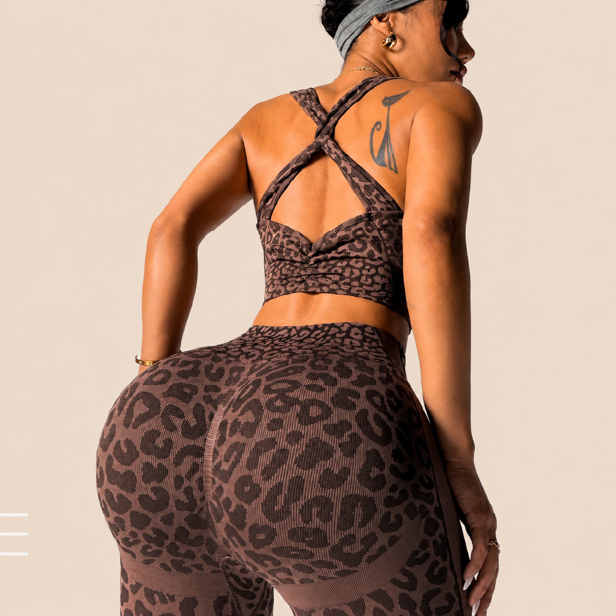 LeopardLuxe Seamless Yoga Set for Women