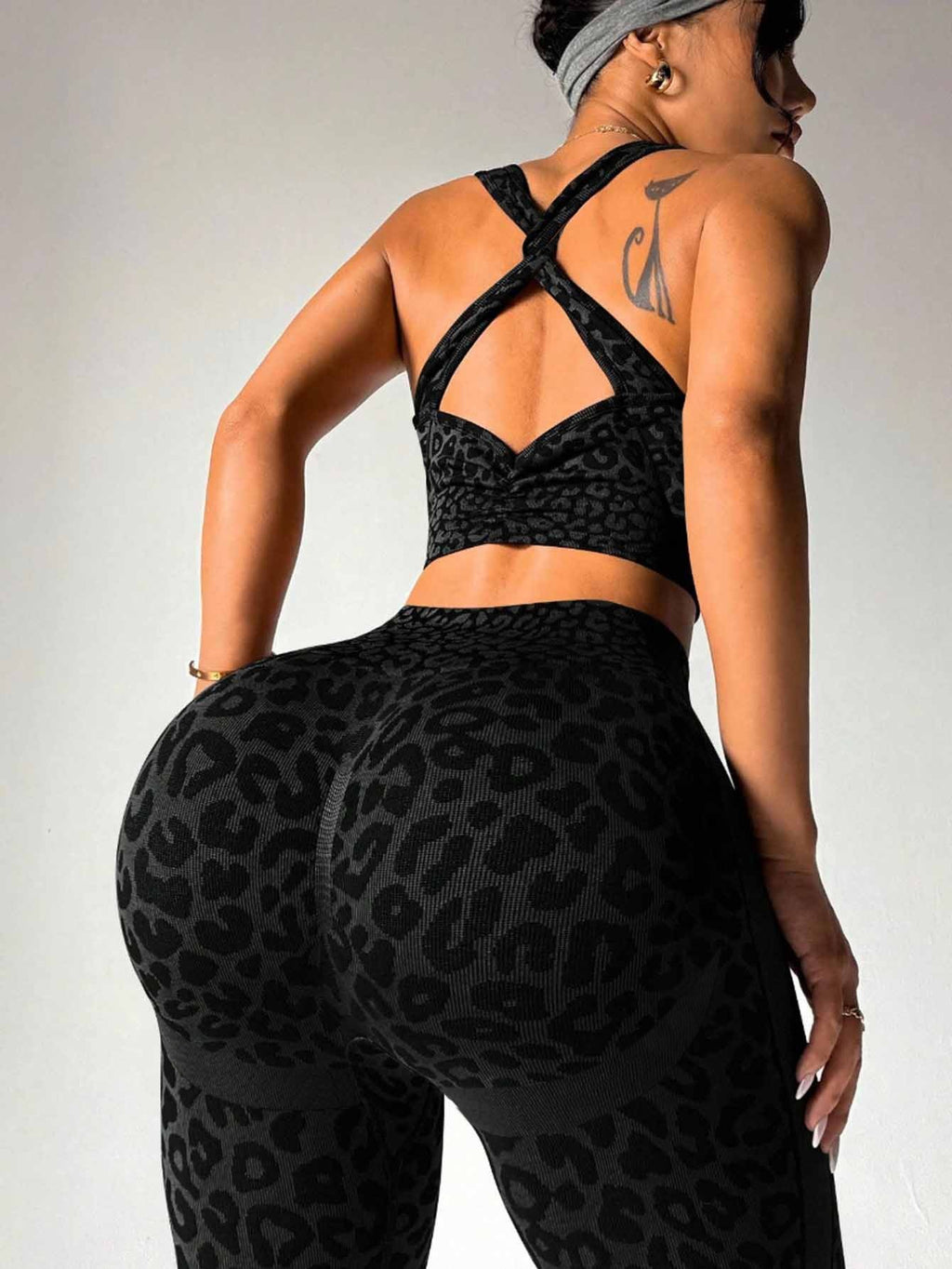 Leopard Print Seamless Yoga Set